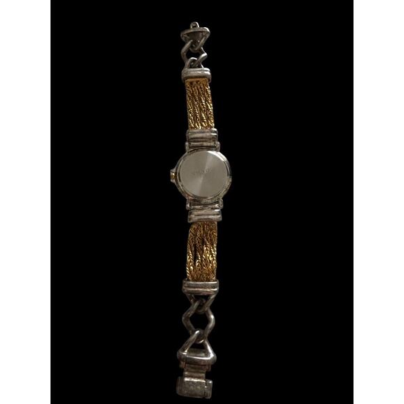 Capezio Quartz 5538 Women’s Bracelet Watch Silver Gold Toned New Battery - Picture 4 of 7